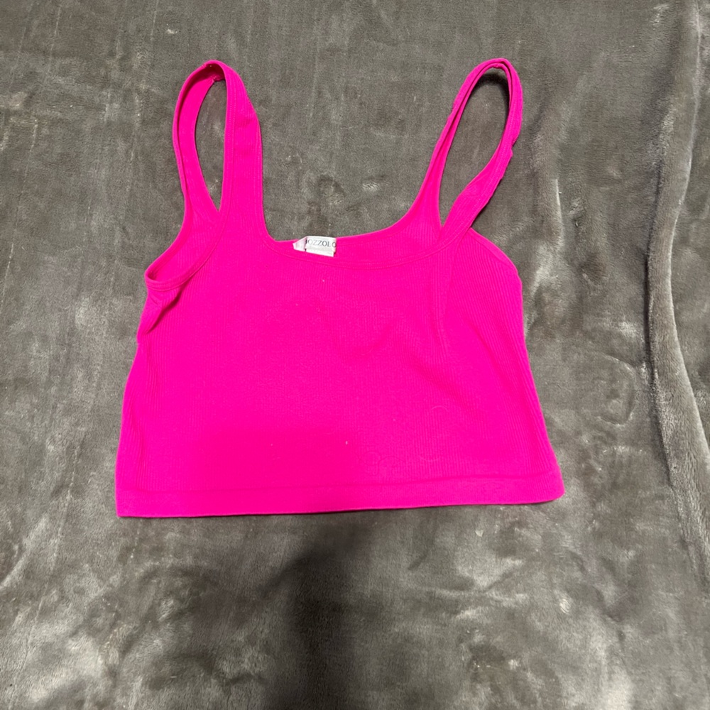 Hot pink tank top size medium